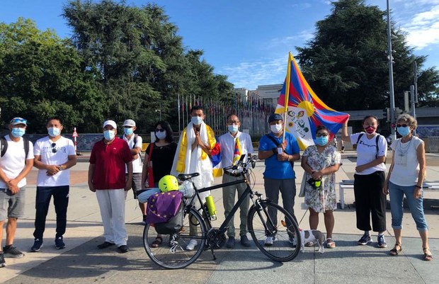 ཏོག་དབྱིབས་ནད་ཡམས་ཁྱབ་གདལ་གྱིས་རྐྱེན་པས་བོད་མི་འདུ་འཛོམས་ཀྱི་ཐོག་ནས་ལས་འགུལ་སྤེལ་མ་ཐུབ་པ།