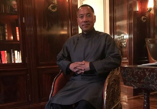 ཀུའུ་ཝེན་ཀུས་ཀྱིས་རྒྱ་ནག་གི་དཔོན་རིགས་ཚོའི་ལྐོག་མཚང་བསྟུད་མར་རྗེན་འབྱིན་བྱས་པ།