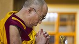 ཀེ་ར་ལ་མངའ་སྡེའི་ནང་ཆུ་ལོག་གི་གོས་ཆག་བྱུང་བར་ཐུགས་གསོའི་འཚམས་འཕྲིན་སྩལ་བ།