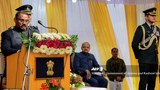 ཇ་མུ་དང་ཀཤ་མིར་གྱི་སྲིད་སྐྱོང་གསར་པས་དམ་འབུལ་བཞེས་ཡོད་པ།