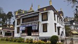 ནང་བསྟན་གྱི་དཔེ་མཛོད་དང་འགྲེམས་སྟོན་ཁང༌།