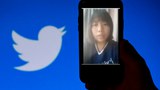 ཤོག་དཀར་གསར་བརྗེའི་ལས་འགུལ་བ་འཛིན་བཟུང་བཙན་འཁྲིད།
