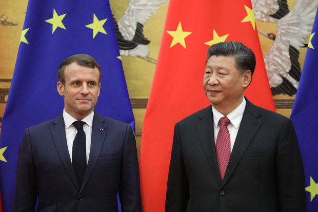 ཞི་ཅིན་ཕིང་གི་ཡོ་རོབ་ཁུལ་གྱི་ཕྱོགས་བསྐྱོད།