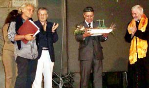 ༸གོང་ས་མཆོག་ལ་ཇེལ་སི་གྲོང་ཁྱེར་གྱི་གཟེངས་རྟཊ། ༸གོང་ས་མཆོག་ལ་ཇེལ་སི་གྲོང་ཁྱེར་གྱི་གཟེངས་རྟཊ།