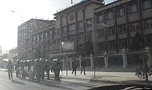 ལི་ཐང་དུ་འགྲོ་འོང་རང་དབང་མེད། ལི་ཐང་དུ་འགྲོ་འོང་རང་དབང་མེད།