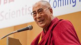 ཉི་ཧོང་དུ་མཛད་འཆར་སྐྱོང་བཞིན་པ།