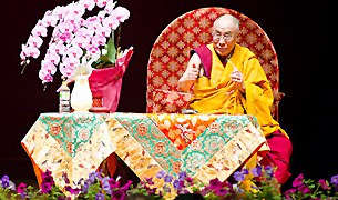 ༸གོང་ས་མཆོག་ནས་ཀ་ན་ཛ་བའི་ནང་བཀའ་ཆོས། ༸གོང་ས་མཆོག་ནས་ཀ་ན་ཛ་བའི་ནང་བཀའ་ཆོས།