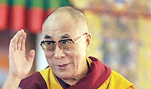 ༸གོང་ས་མཆོག་ཇ་མུ་ཀཤ་མིར་ཆིབས་བསྒྱུར་གནང་བ། ༸གོང་ས་མཆོག་ཇ་མུ་ཀཤ་མིར་ཆིབས་བསྒྱུར་གནང་བ།