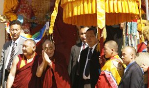 ༸གོང་ས་མཆོག་ནས་སོག་ཡུལ་དུ་བཀའ་སློབ། ༸གོང་ས་མཆོག་ནས་སོག་ཡུལ་དུ་བཀའ་སློབ།