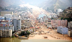 ཀན་སུ་ཞིང་ཆེན་ནང་སླར་ཡང་ཆུ་ལོག་དང་ས་རུད། ཀན་སུ་ཞིང་ཆེན་ནང་སླར་ཡང་ཆུ་ལོག་དང་ས་རུད།