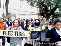 twa-protests-slide-200.gif twa-protests-slide-200.gif