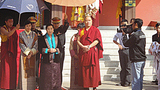 འབྲུག་རྒྱལ་པོའི་ཡུམ་བལ་དུ་གནས་གཟིགས་སུ་ཕེབས།