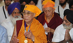 ༸གོང་ས་མཆོག་ནས་རྒྱ་གར་ལ་ཐུགས་རྗེ་ཞུས་གནང་བ། ༸གོང་ས་མཆོག་ནས་རྒྱ་གར་ལ་ཐུགས་རྗེ་ཞུས་གནང་བ།