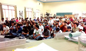བཅའ་ཁྲིམས་བསྐྱར་བཅོས་ཟིན་བྲིས་ཐོག་བགྲོ་གླེང་། བཅའ་ཁྲིམས་བསྐྱར་བཅོས་ཟིན་བྲིས་ཐོག་བགྲོ་གླེང་།