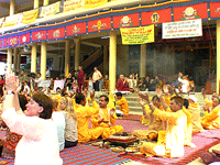 hindu-tenshuk-200slide.gif hindu-tenshuk-200slide.gif
