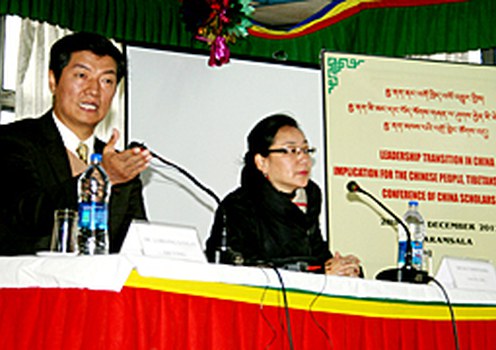 རྒྱ་ནག་ནང་འགོ་ཁྲིད་འཕོ་འགྱུར་གྱིས་རྒྱ་ནག་མི་མང་དང་བོད་སོགས་ལ་ཤུགས་རྐྱེན་ཇི་ཐེབས་སྐོར་མཁས་པའི་བགྲོ་གླེང་དབུ་འཛུགས། 