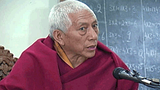 བཀའ་ཁྲི་མཆོག་ནས་དབུ་མའི་ལམ་སྐོར་གསུང་བཤད་གནང༌།