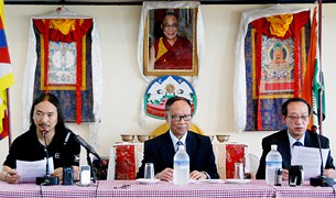 རྒྱ་ནག་ངལ་རྩོལ་ཚོཊ་པའི་སྐུ་ཚབ་བཞུཊ་སྒར་དུ་ཕེབས། རྒྱ་ནག་ངལ་རྩོལ་ཚོཊ་པའི་སྐུ་ཚབ་བཞུཊ་སྒར་དུ་ཕེབས།