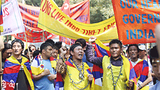 འཛམ་གླིང་ཡོངས་སུ་བོད་མི་དམངས་སྒེར་ལངས།