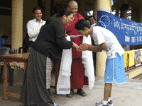 tyc-mcleod-marathon-200b.gif tyc-mcleod-marathon-200b.gif