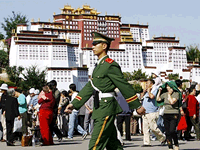 pla-potala-200.gif pla-potala-200.gif