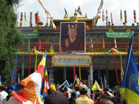 karmapa-22-bday-nep-200.gif karmapa-22-bday-nep-200.gif