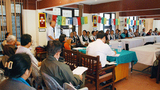 བུད་མེད་ཚོགས་པས་ཚོད་ལྟའི་འོས་བསྡུ་གནང༌རྒྱུ།