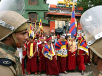 tyc-nepal-meeting-200.gif tyc-nepal-meeting-200.gif