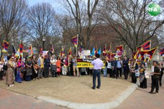 ཨ་རིའི་རྒྱལ་སར་བོད་མིའི་རང་དབང་སྒེར་ལངས་དུས་དྲན་སྲུང་བརྩི་གནང་སྐབས། ༢༠༡༦།༣།༡༠