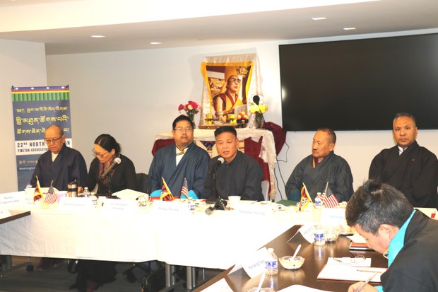བྱང་ཨ་རིའི་བོད་རིགས་སྤྱི་མཐུན་ཚོགས་པའི་ཚོགས་ཆེན་ཐེངས་ ༢༢ ཨ་རིའི་རྒྱལ་སར་འཚོགས་བཞིན་འདུག བྱང་ཨ་རིའི་བོད་རིགས་སྤྱི་མཐུན་ཚོགས་པའི་ཚོགས་ཆེན་ཐེངས་ ༢༢ ཨ་རིའི་རྒྱལ་སར་འཚོགས་བཞིན་འདུག