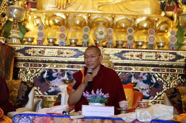 ཀཿ ཐོག་དགེ་རྩེ་རིན་པོ་ཆེ་མཆོག