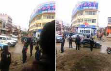  ཉེན་རྟོག་པས་ལི་ཐང་རྫོང་ཏུ་ངོ་རྒོལ་བྱེད་མཁན་འཇུ་བཟུང་བྱེད་བཞིན་པ། ༢༠༡༥།༨།༡༨