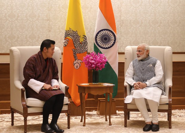 འབྲུག་རྒྱལ་སྟོན་འཁོར་རྒྱ་གར་ལ་འཚམས་གཟིགས༎ འབྲུག་རྒྱལ་སྟོན་འཁོར་རྒྱ་གར་ལ་འཚམས་གཟིགས༎