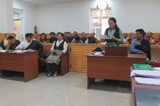 ཆེས་མཐོའི་ཁྲིམས་ཞིབ་ཁང་ནས་ཁ་མཆུ་ཨང་༢༠་པ་མ་ཉེས་ཁ་གཡོག་ཐད་ཞིབ་གཅོད་ཉན་ཞིབ་མཐའ་མ་གནང་སྐབས། ༢༠༡༩།༨།༢༡