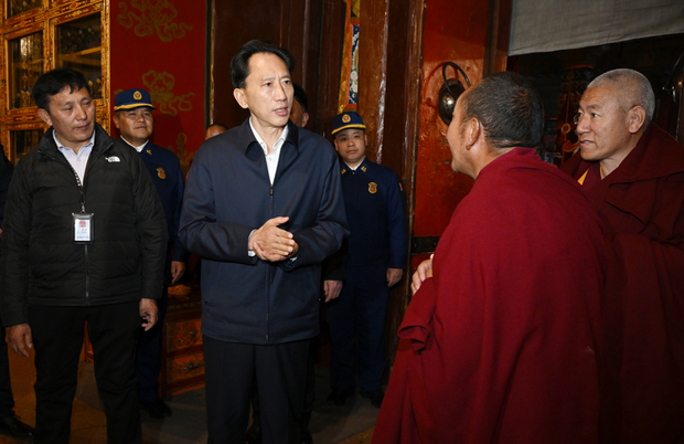 རྒྱ་ནག་གཞུང་གིས་ཚོར་རྣོ་ཅན་དུ་བརྩི་བཞིན་པའི་སྤྱི་ཟླ་གསུམ་པའི་ནང་བོད་ཀྱི་རྒྱལ་ས་ལྷ་ས་ཁུལ་དུ་དམ་དྲག་ཆེན་པོ་བྱས་འདུག རྒྱ་ནག་གཞུང་གིས་ཚོར་རྣོ་ཅན་དུ་བརྩི་བཞིན་པའི་སྤྱི་ཟླ་གསུམ་པའི་ནང་བོད་ཀྱི་རྒྱལ་ས་ལྷ་ས་ཁུལ་དུ་དམ་དྲག་ཆེན་པོ་བྱས་འདུག