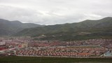 རྒྱ་ནག་གི་ལོ་ལྔ་ཅན་གྱི་འཆར་གཞི་༡༣་པའི་འོག་བོད་པའི་འབྲོག་པ་མང་པོ་གནས་སྤོ་བྱེད་དུ་བཅུགས་འདུག