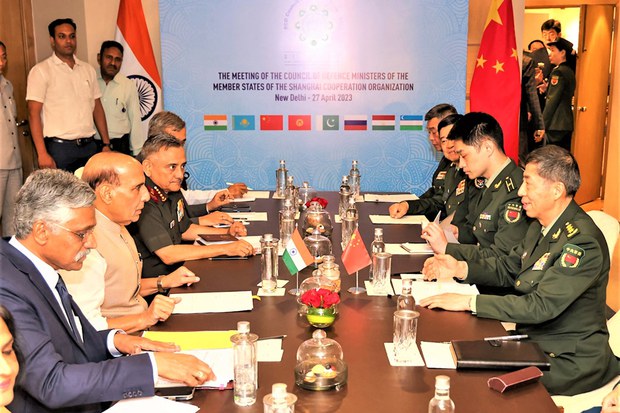 བོད་ཀྱི་གནད་དོན་མ་གླེང་བར་རྒྱ་དཀར་ནག་གཉིས་བར་ས་མཚམས་དཀའ་ངལ་སེལ་ཁག་པོ་ཡིན་པ་རྒྱ་གར་གྱི་དམག་དོན་ཆེད་མཁས་པས་གསུང་བྱུང་། བོད་ཀྱི་གནད་དོན་མ་གླེང་བར་རྒྱ་དཀར་ནག་གཉིས་བར་ས་མཚམས་དཀའ་ངལ་སེལ་ཁག་པོ་ཡིན་པ་རྒྱ་གར་གྱི་དམག་དོན་ཆེད་མཁས་པས་གསུང་བྱུང་།