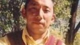 འབྲོང་སྣ་དགོན་པའི་དབུ་མཛད་ཐར་འདོད་རྒྱལ་མཚན་ལགས།