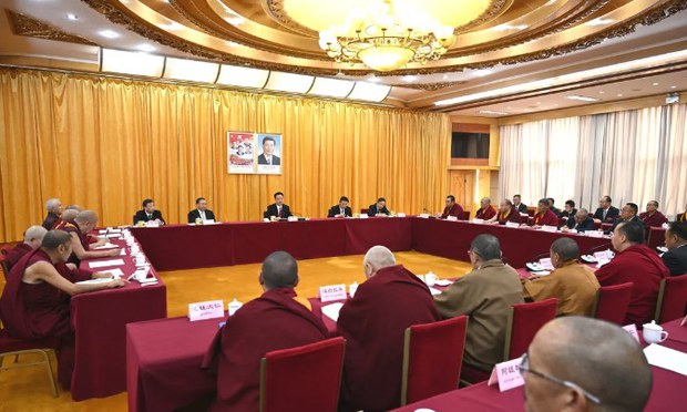 རྒྱལ་མཚན་ནོར་བུ་བོད་རང་སྐྱོང་ལྗོངས་ནང་བསྟན་མཐུན་ཚོགས་ཀྱི་ཚོགས་གཙོར་བདམས་པ་དང་བོད་རྒྱུད་ནང་བསྟན་རྒྱ་སྒྱུར་མགྱོགས་མྱུར་དང་ཁ་བྲལ་ལ་ངོ་རྒོལ་དགོས་པ། དམར་ཤོག་དྲུང་ཆེ་ཝང་ཅུན་ཀྲེང་གིས་བརྗོད་འདུག རྒྱལ་མཚན་ནོར་བུ་བོད་རང་སྐྱོང་ལྗོངས་ནང་བསྟན་མཐུན་ཚོགས་ཀྱི་ཚོགས་གཙོར་བདམས་པ་དང་བོད་རྒྱུད་ནང་བསྟན་རྒྱ་སྒྱུར་མགྱོགས་མྱུར་དང་ཁ་བྲལ་ལ་ངོ་རྒོལ་དགོས་པ། དམར་ཤོག་དྲུང་ཆེ་ཝང་ཅུན་ཀྲེང་གིས་བརྗོད་འདུག