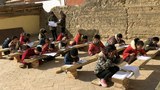 རྒྱ་ནག་གཞུང་གིས་བོད་ནང་གི་སློབ་གྲྭ་ཁག་གི་གུང་གསེང་སྐབས་ཕྲུ་གུར་ཆོས་ལུགས་ཀྱི་མཚོན་རྟགས་ཡོད་པའི་གྱོན་ཆས་ཀྱང་གྱོན་མི་ཆོག་པའི་དམ་དྲག་བྱེད་བཞིན་ཡོད་འདུག