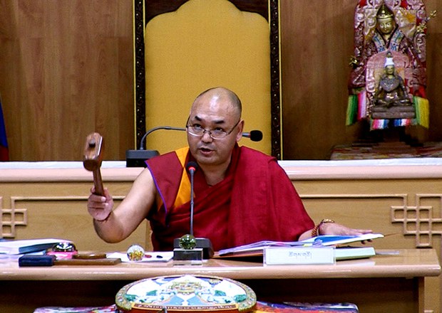 བོད་མི་མང་སྤྱི་འཐུས་སྐབས་༡༦པའི་གྲོས་ཚོགས་ཚོགས་དུས་གསུམ་པ་མཇུག་སྒྲིལ། བོད་མི་མང་སྤྱི་འཐུས་སྐབས་༡༦པའི་གྲོས་ཚོགས་ཚོགས་དུས་གསུམ་པ་མཇུག་སྒྲིལ།