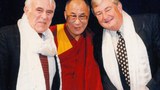 ཨ་རིའི་གྲོས་ཚོགས་འོག་མའི་འཐུས་མི་སྐུ་ཞབས་(Benjamin Gilman)་མཆོག་དང་༧གོང་ས་མཆོག་རྣམ་གཉིས་མཇལ་འཕྲད་སྐབས། 