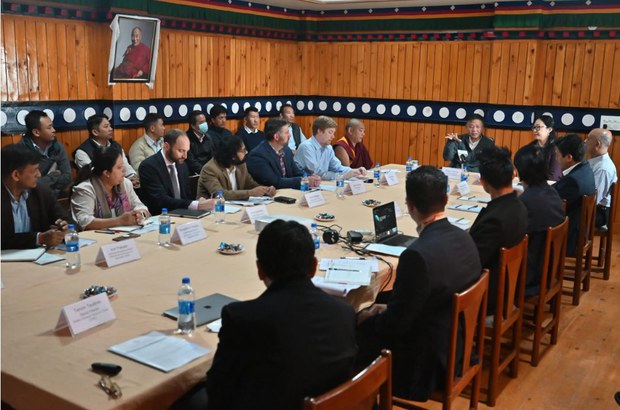 སྲིད་སྐྱོང་མཆོག་གིས་བརྡ་འཕྲིན་ཐབས་བྱུས་གོང་སྤེལ་ཚོགས་འདུ་ཐེངས་དང་པོ་དབུ་འབྱེད་དང་གཏམ་བཤད་གནང་། སྲིད་སྐྱོང་མཆོག་གིས་བརྡ་འཕྲིན་ཐབས་བྱུས་གོང་སྤེལ་ཚོགས་འདུ་ཐེངས་དང་པོ་དབུ་འབྱེད་དང་གཏམ་བཤད་གནང་།