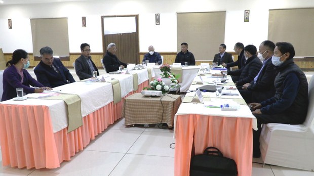 ཐབས་ཇུས་འཆར་འགོད་ཚོགས་ཆུང་གི་ཚོགས་འདུ་ཐོག་མ་བཞུགས་སྒར་དུ་ཚོགས་བཞིན་འདུག ཐབས་ཇུས་འཆར་འགོད་ཚོགས་ཆུང་གི་ཚོགས་འདུ་ཐོག་མ་བཞུགས་སྒར་དུ་ཚོགས་བཞིན་འདུག