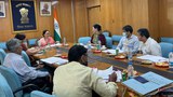 རྒྱ་གར་གྱི་དབུས་བོད་སློབ་འཛིན་ཚོགས་ལ་ཤེས་རིག་བཀའ་བློན་མཆོག་གིས་ཐུགས་རྗེ་ཆེ་ཞུས་འདུག