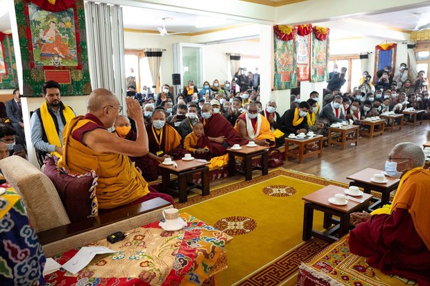 ༧གོང་ས་མཆོག་གིས་གང་ཉིད་ལྷ་སར་འཁྱུག་ཙམ་ཕེབས་ཐུབ་རེ་ཡོད་པ་བཀའ་བསྩལ་འདུག ༧གོང་ས་མཆོག་གིས་གང་ཉིད་ལྷ་སར་འཁྱུག་ཙམ་ཕེབས་ཐུབ་རེ་ཡོད་པ་བཀའ་བསྩལ་འདུག