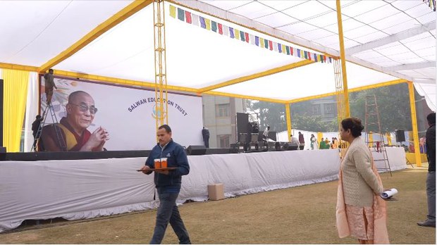 ༧གོང་ས་མཆོག་གིས་ལྡི་ལིར་དགེ་ལས་སློབ་ཕྲུག་ལྔ་སྟོང་ལྷག་ལ་བཀའ་སློབ་བསྩལ་རྒྱུ་རེད། ༧གོང་ས་མཆོག་གིས་ལྡི་ལིར་དགེ་ལས་སློབ་ཕྲུག་ལྔ་སྟོང་ལྷག་ལ་བཀའ་སློབ་བསྩལ་རྒྱུ་རེད།