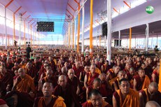 དཔལ་དུས་ཀྱི་འཁོར་ལོའི་དབང་ཆེན་ཐེངས་གསུམ་བཅུ་སོ་བཞི་བའི་སྔོན་འགྲོའི་གསུང་ཆོས་ཉིན་དང་པོའི་སྐབས། ༢༠༡༧།༡།༥