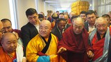 བོད་ཀྱི་དབུ་ཁྲིད་༧གོང་ས་མཆོག་སོག་ཡུལ་གྱི་རྒྱལ་སར་ཞབས་སོར་བདེ་བར་འཁོད་གནང་བ། ༢༠༡༦།༡༡།༡༨