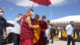 ༸གོང་ས་མཆོག་གིས། བརྩེ་བ་ཡོད་པ་དེས་སེམས་སྐྱིད་པ་དང་ལུས་བདེ་བ་ཡོང་གི་ཅེས་བཀའ་སྩལ་བ།